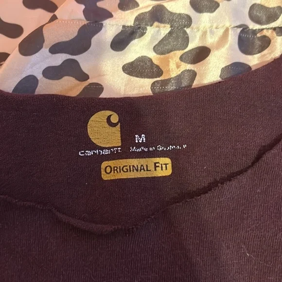 Cut/cropped Carrhartt maroon crop top baby tee - Picture 3 of 4